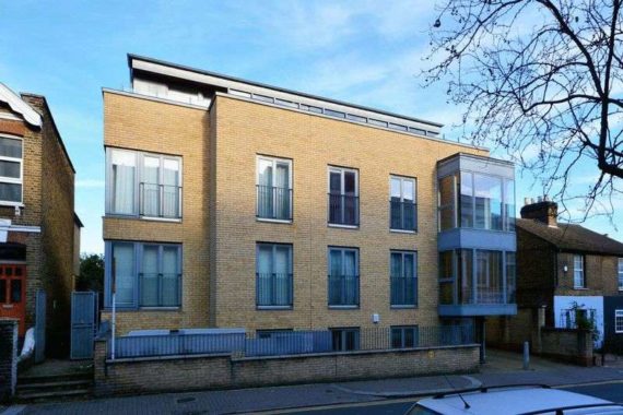 2 Bedroom Flat